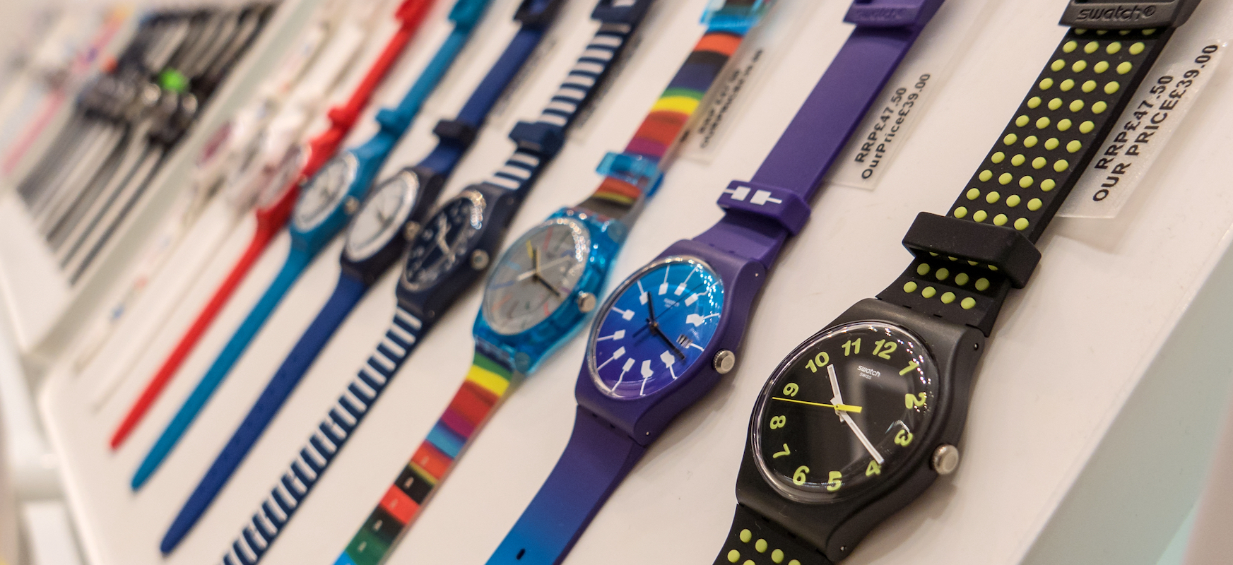Teraz w sklepie zapłacisz zwykłym zegarkiem. SwatchPAY! wchodzi do Polski