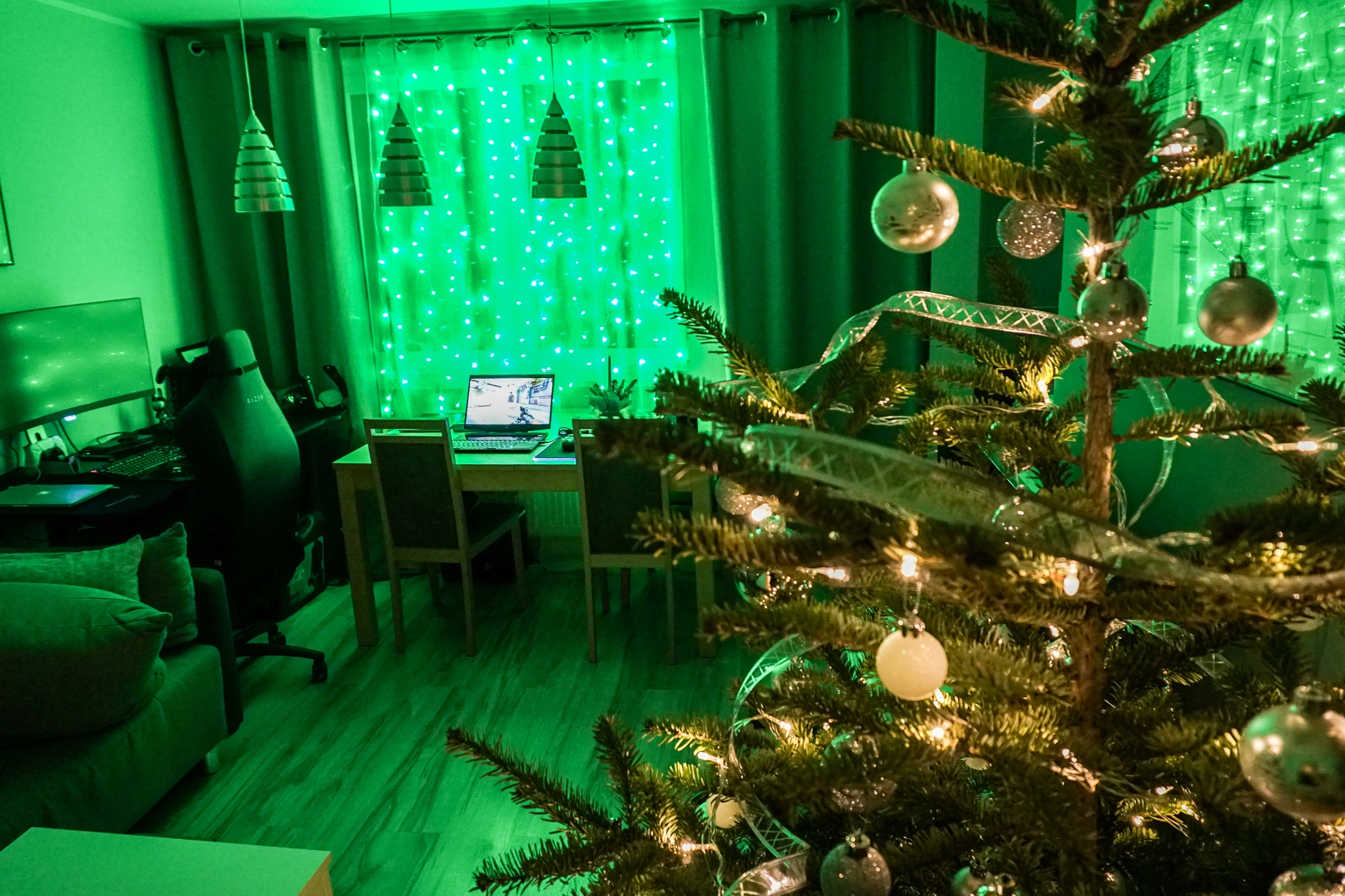 Świąteczne oświetlenie sparowane z Razer Chroma