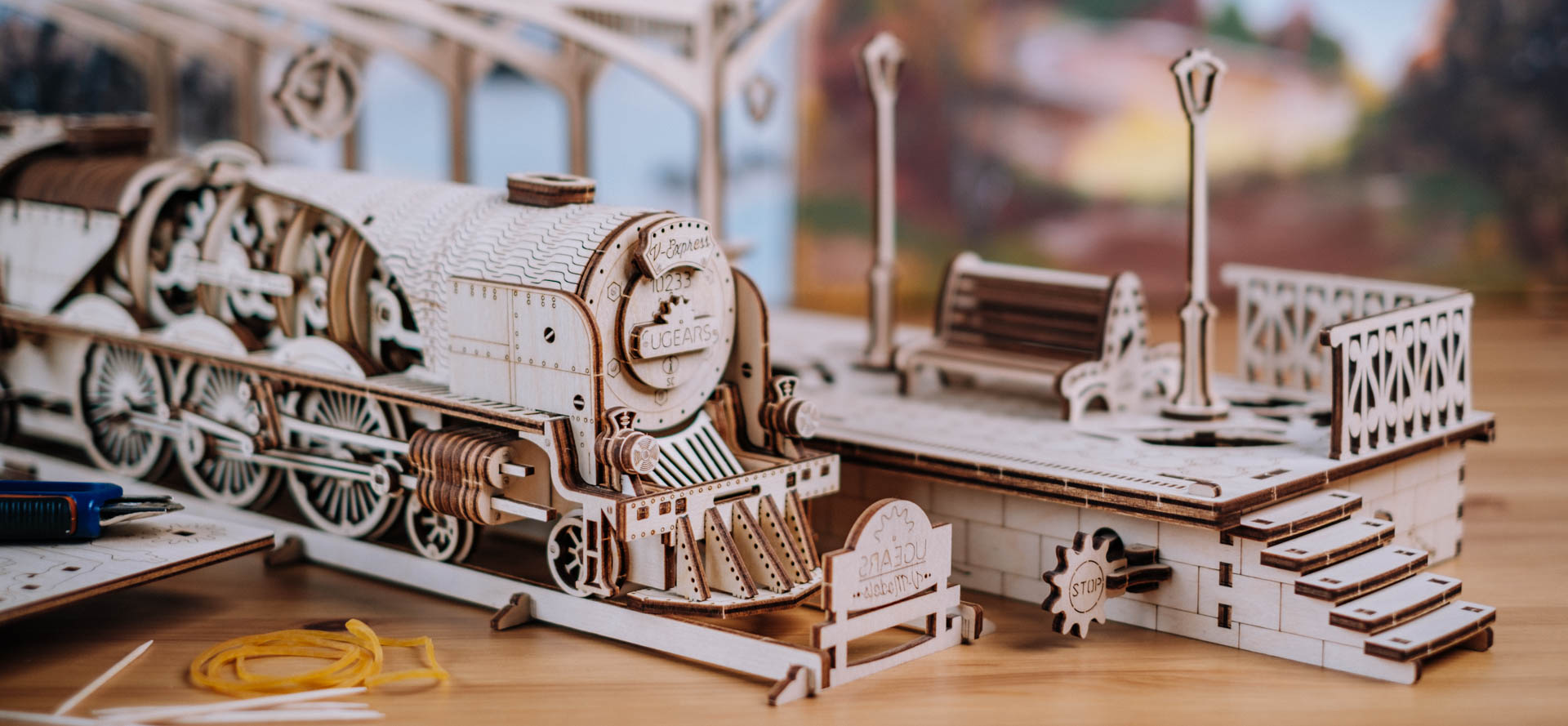 uGears - mechaniczne modele z drewna