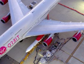Virgin Orbit w końcu osiągnął orbitę. Rakieta LauncherOne dostarczyła tam 10 satelitów