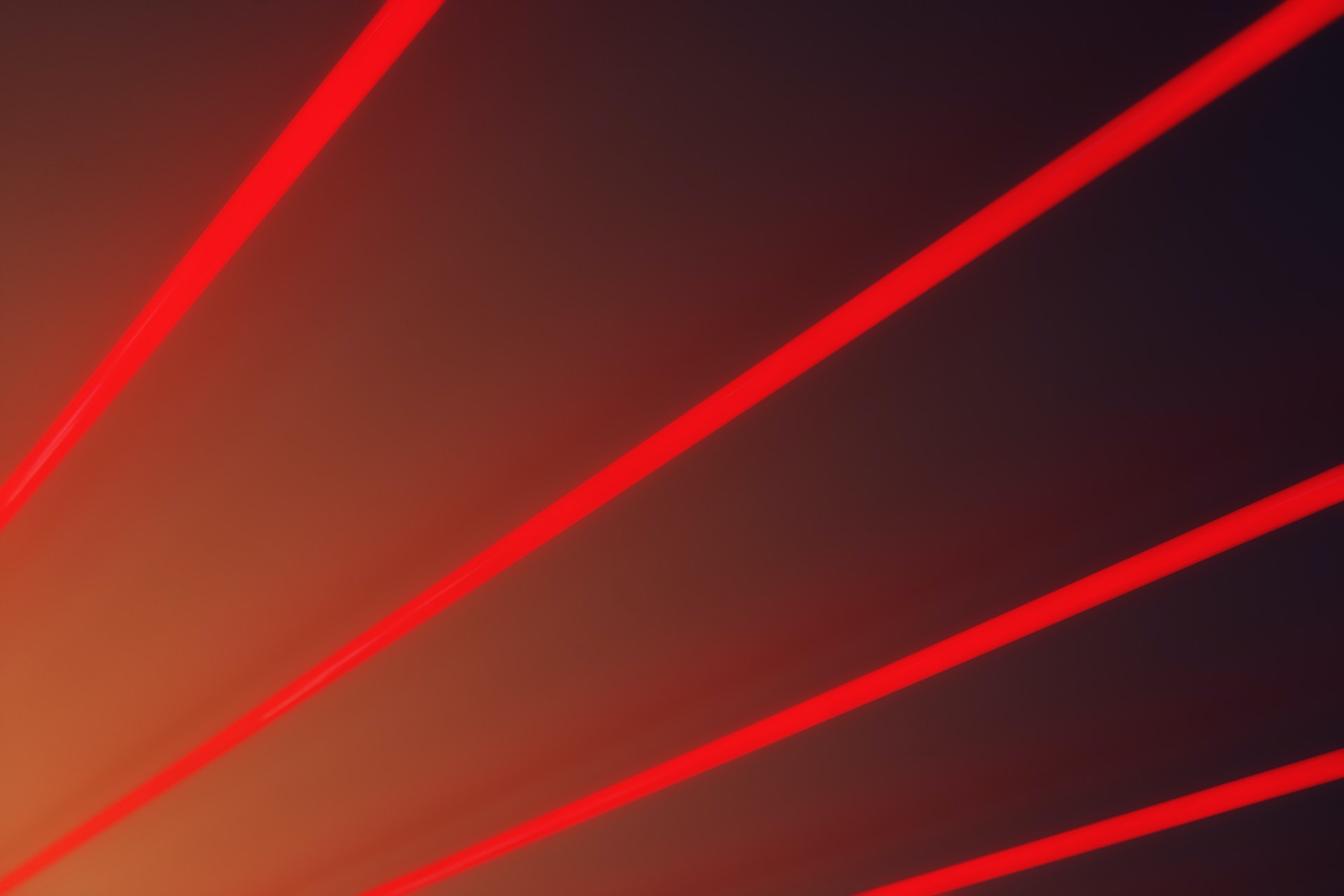 Będą strzelać w raka. Naukowcy budują superprecyzyjny laser