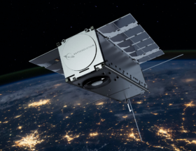 W pierwszej komercyjnej misji Virgin Orbit polecą satelity z Polski