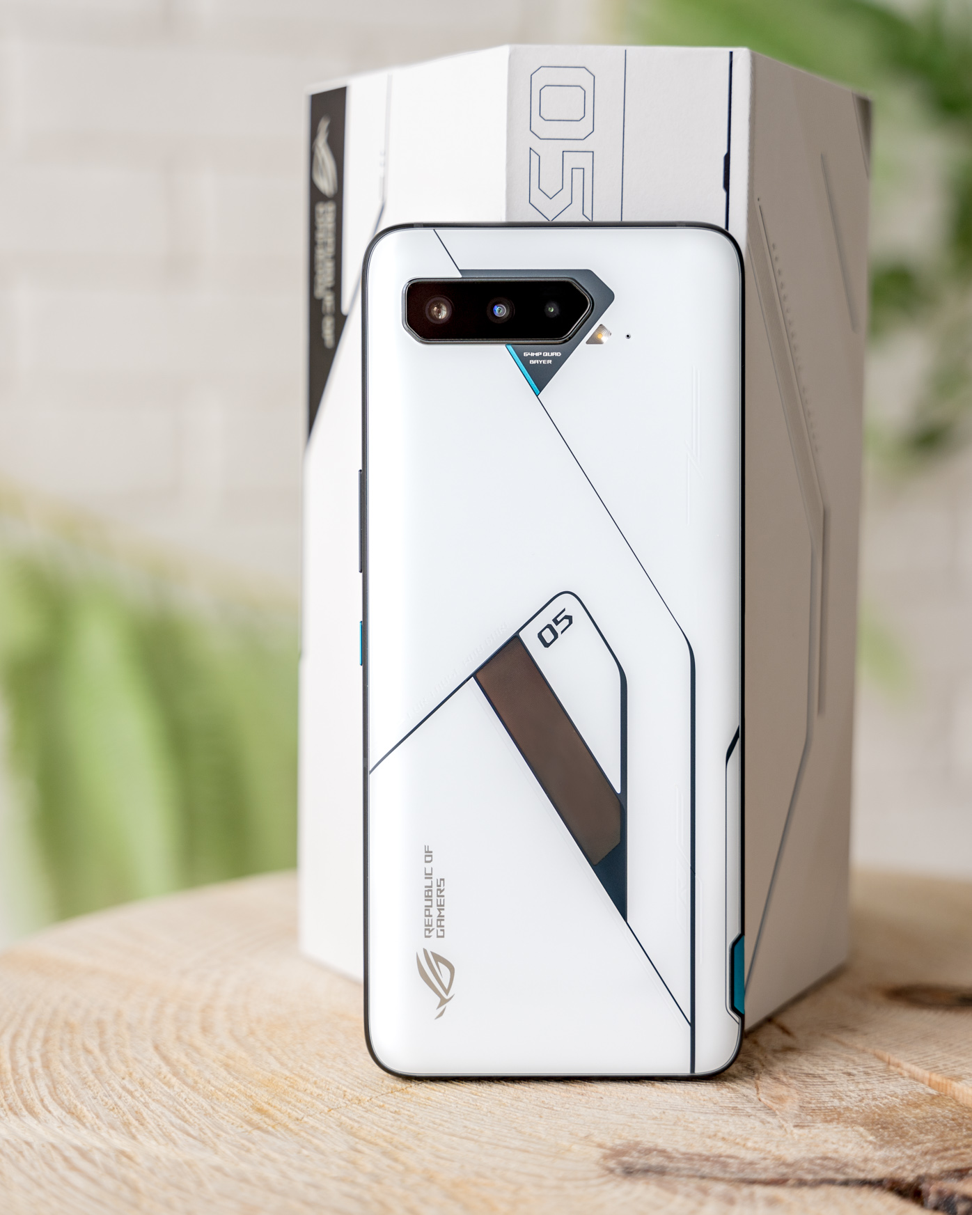 Asus ROG Phone 5 class="wp-image-1632429"