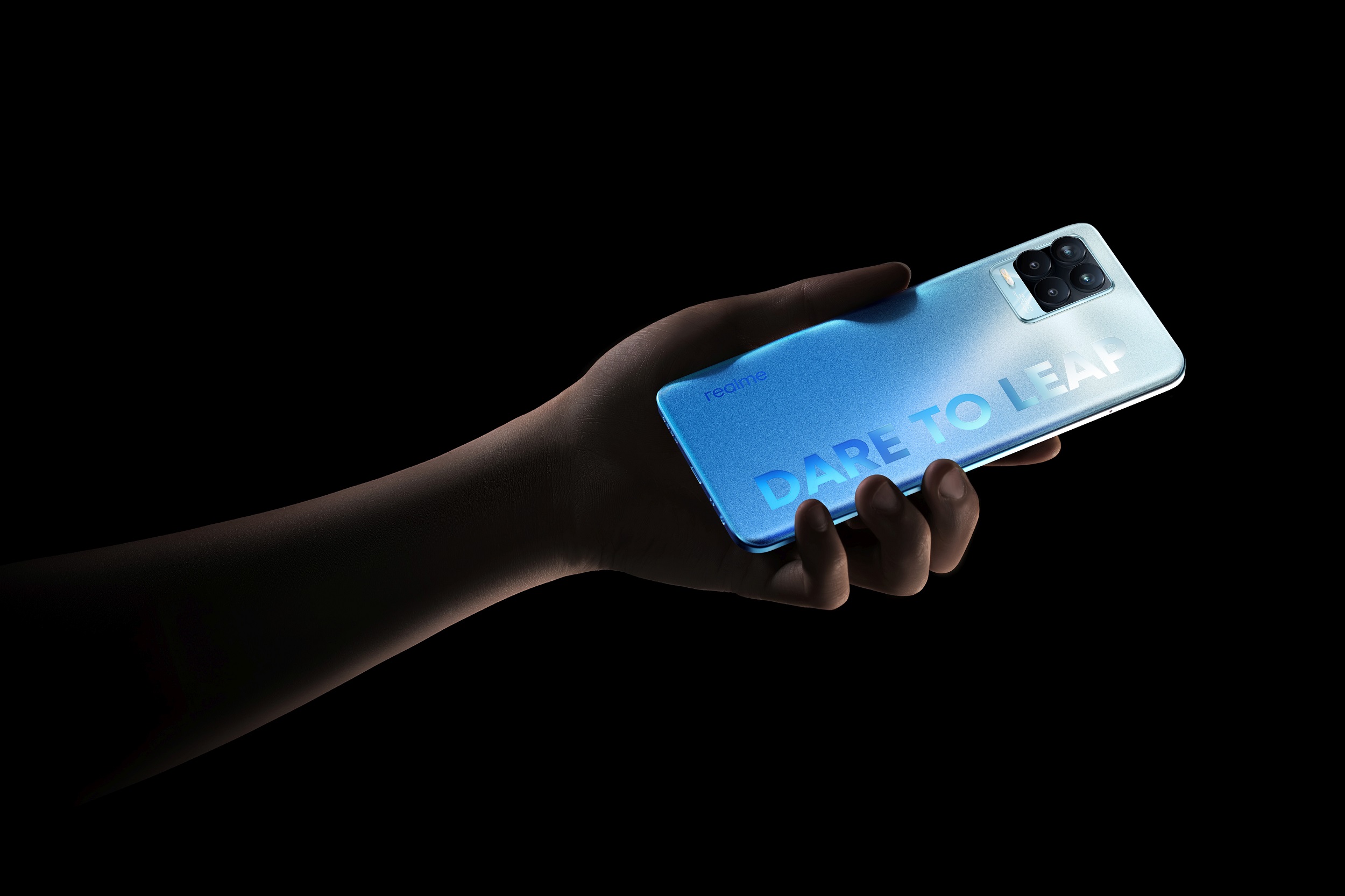 Xiaomi ma się czego bać. Znamy polskie ceny realme 8 Pro.