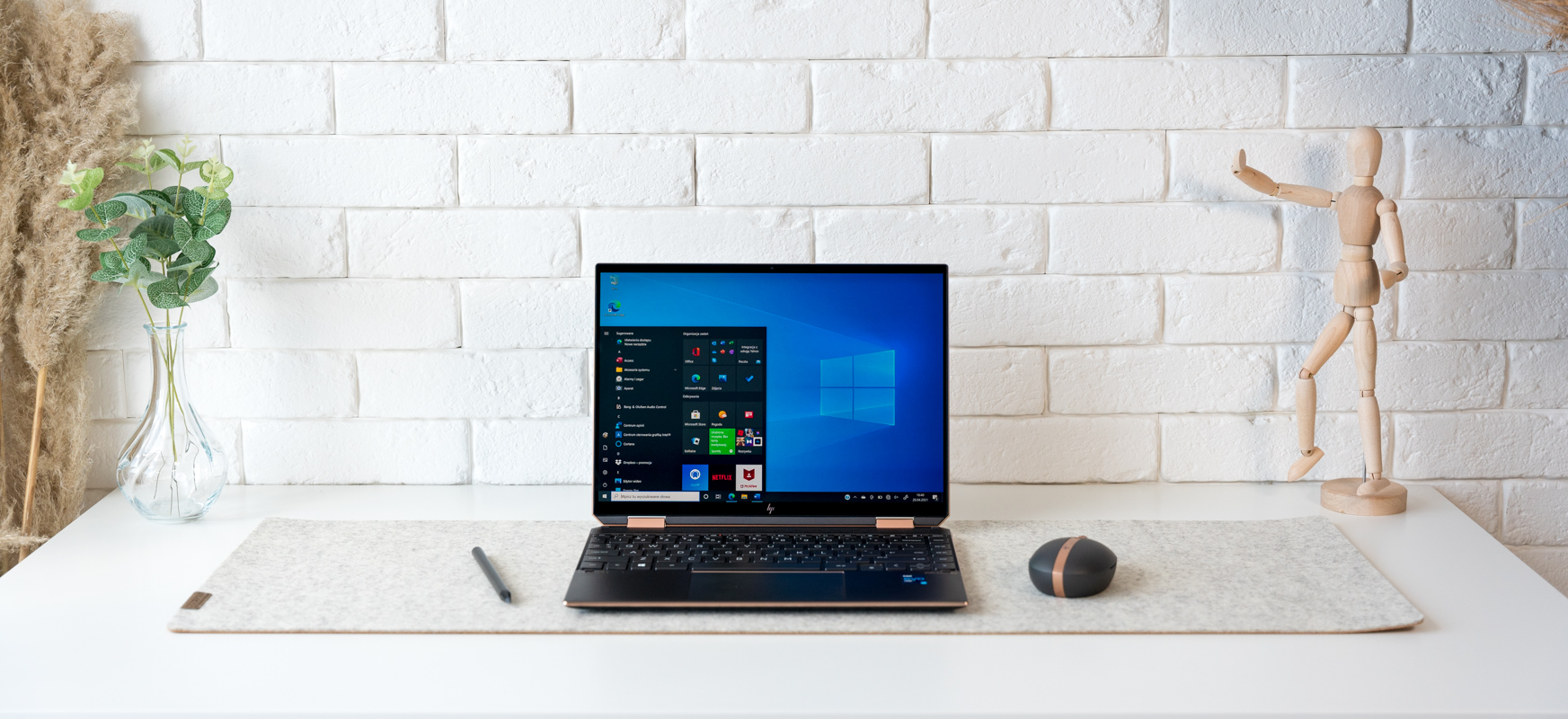 Atleta w eleganckim garniturze. HP Spectre x360 14 - pierwsze wrażenia