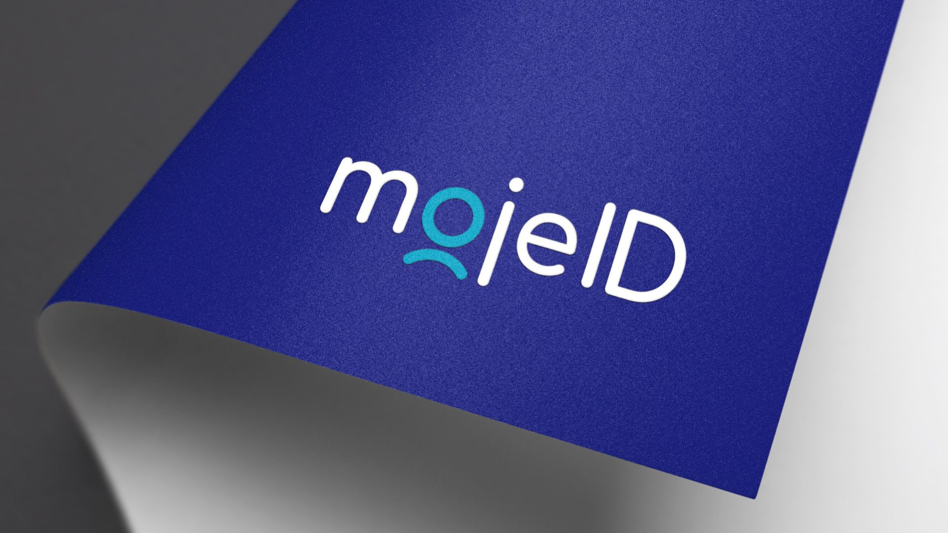 Play wprowadza mojeID. Łatwiej potwierdzimy naszą tożsamość online