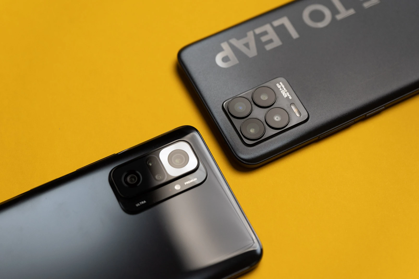 Redmi Note 10 Pro vs. realme 8 Pro - który z nich lepiej kupić?