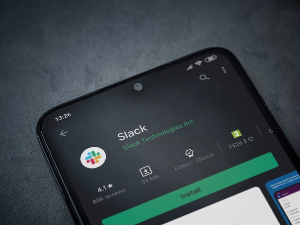 Z aplikacji Slack korzystamy w redakcji Spider's Web. Program ten zastępuje nam biuro. class="wp-image-1679211" title="Komunikator Slack - do pracy zdalnej"