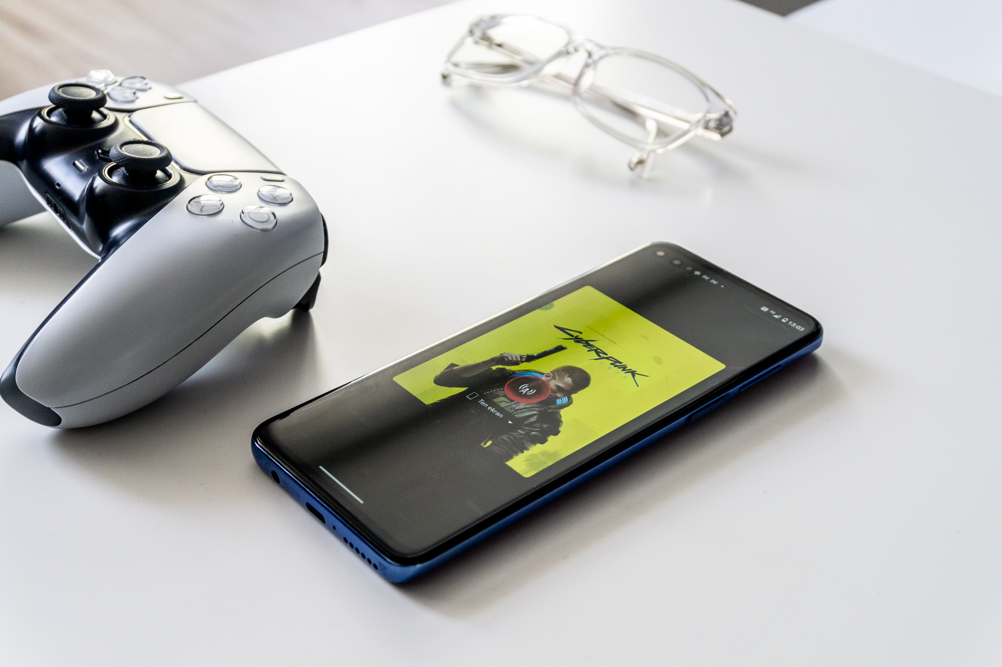 5G kontra gry wideo - test sieci Plusa na PS5, Stadii i xCloud