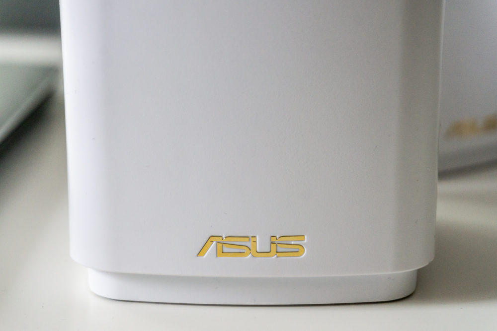 https://ocs-pl.oktawave.com/v1/AUTH_2887234e-384a-4873-8bc5-405211db13a2/spidersweb/2021/05/asus-zenwifi-ax-mini-9-1000x667.jpg