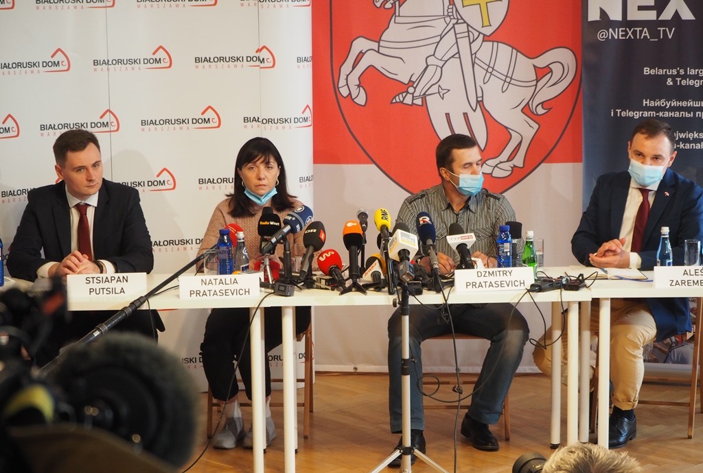 Konferencja prasowa rodziców Ramana Pratasiewicza i Sciapana Puciły, współzałożyciela NEXTY fot. Marek Szymaniak