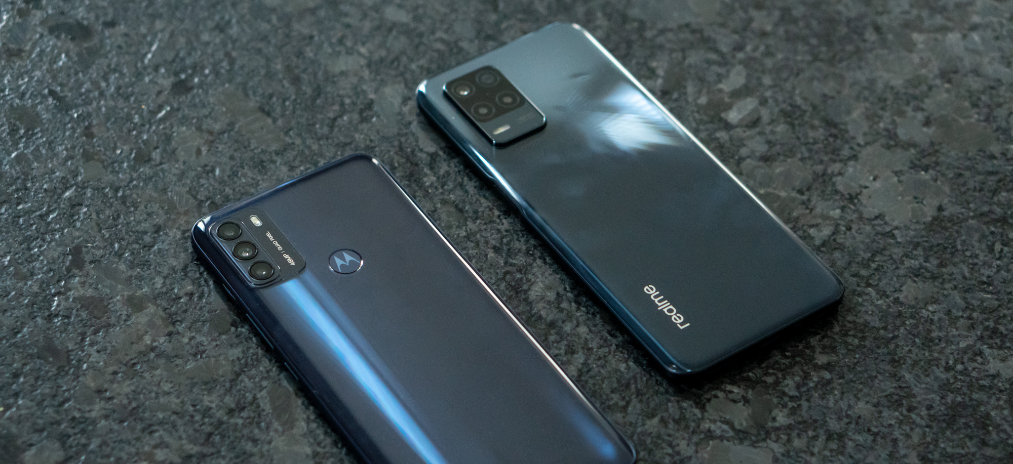 realme 8 5G kontra moto G50 - pojedynek smartfonów 5G do 1000 zł