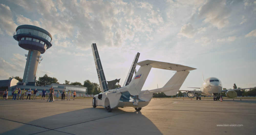 https://ocs-pl.oktawave.com/v1/AUTH_2887234e-384a-4873-8bc5-405211db13a2/spidersweb/2021/06/aircar-klein-vision-latajacy-samochod-3-1000x528.jpg