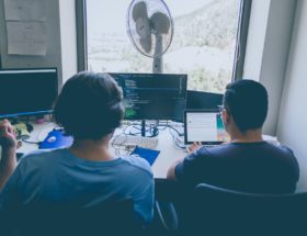 Z robotem jak z kumplem. Programiści dostali wyjątkowe narzędzie od GitHuba