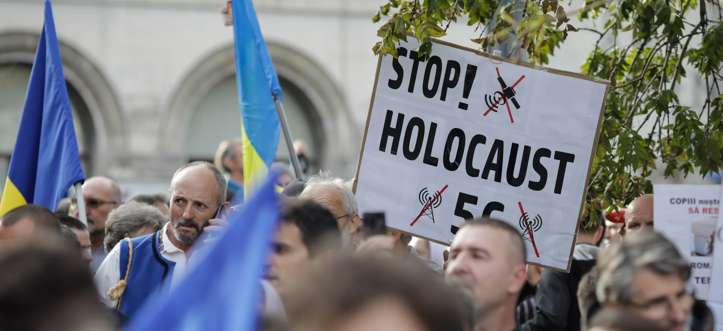 Halo, czy ktoś w Mrągowie to czyta? Trzeba podejść do lokalnego kościoła i sprawdzić, co tam się odjaniepawliło z 5G