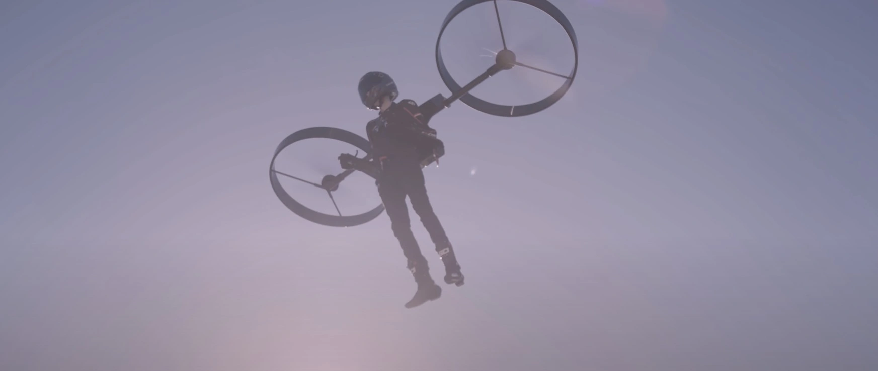 Wyobraź sobie, że masz helikopter ukryty w plecaku. Taki jest CopterPack