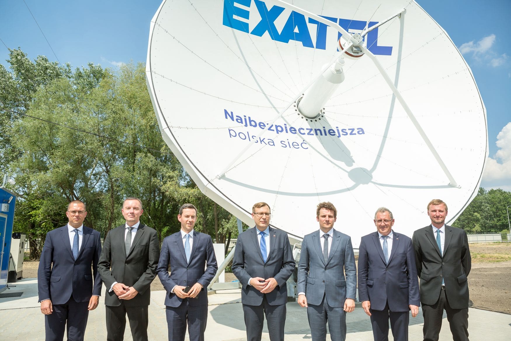 Polskie okno na świat. Exatel uruchomił teleport satelitarny