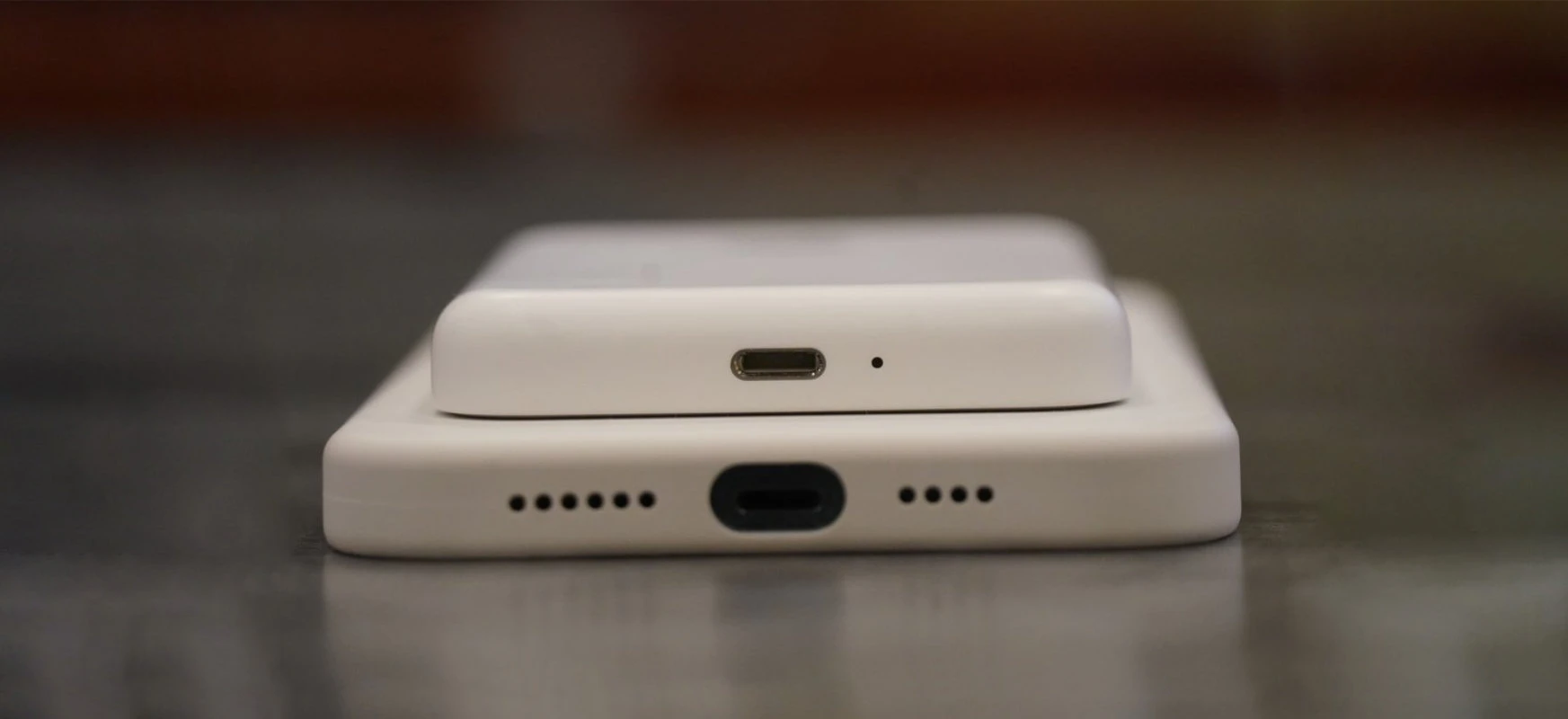 Powerbank do iPhone'a na MagSafe
