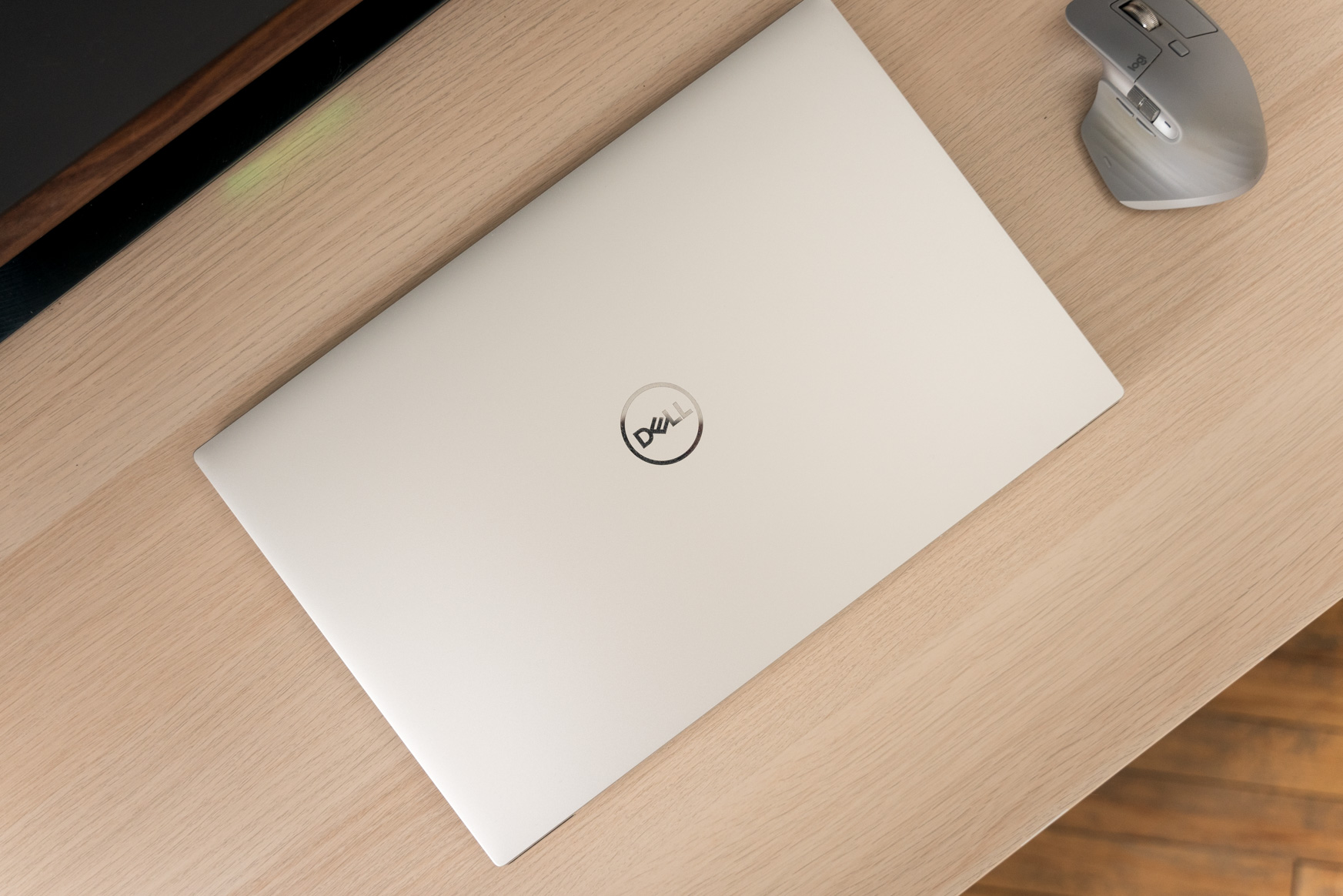 Dell XPS 17 class="wp-image-1778476"