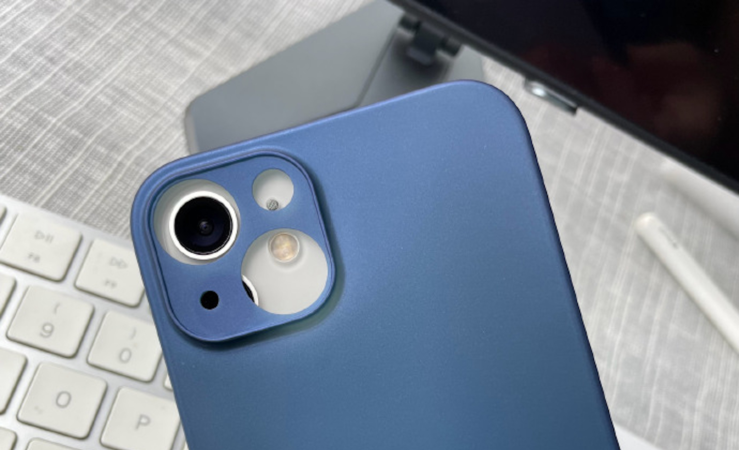 iphone 13 etui aparat 1