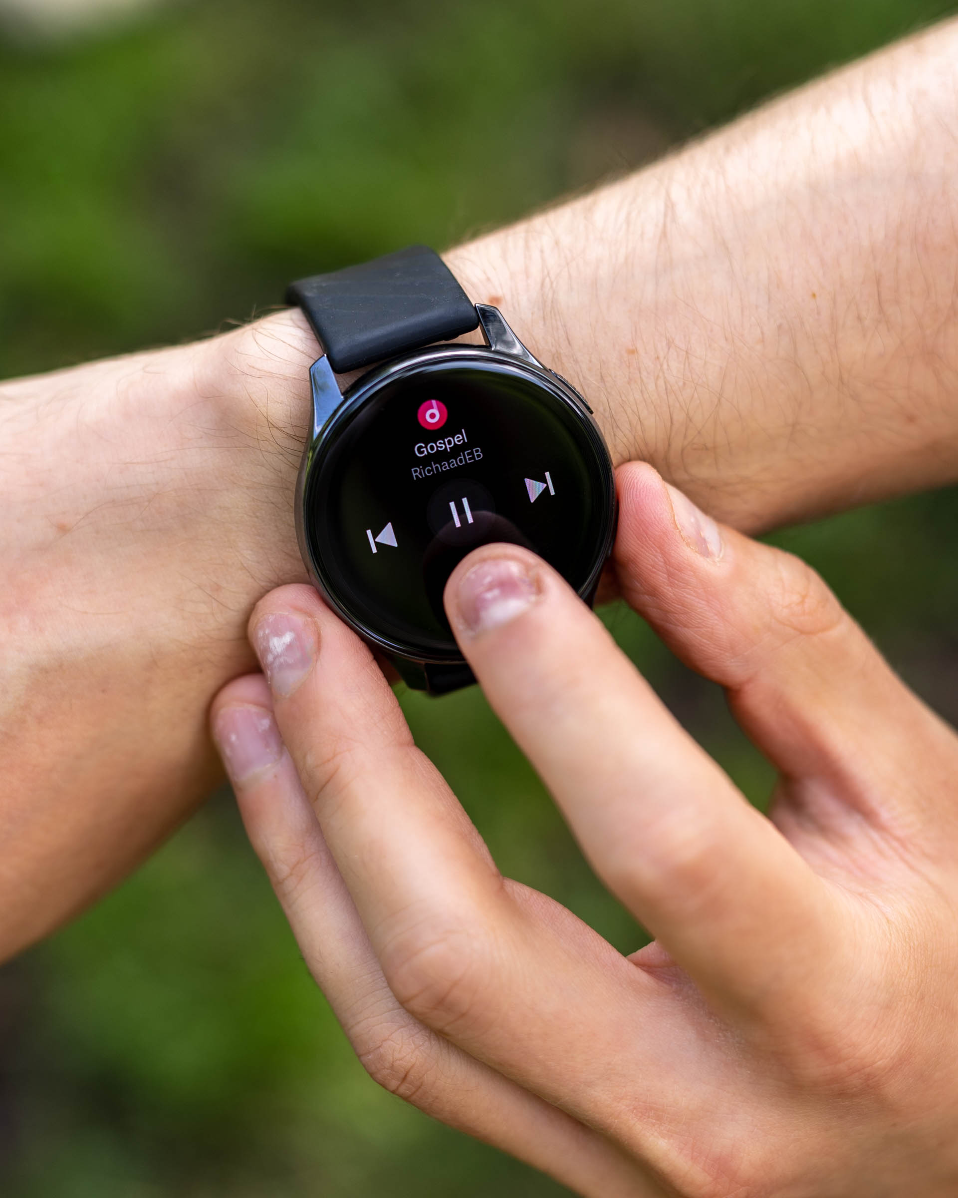 OnePlus Watch class="wp-image-1785979"
