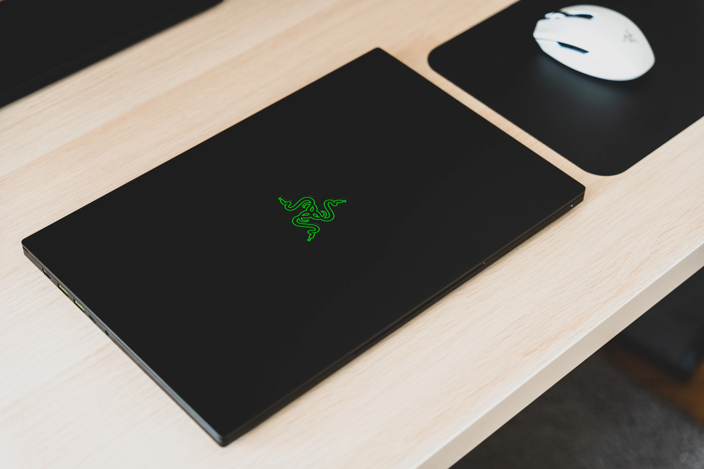Razer Blade 15 Advanced class="wp-image-1791286" 