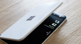Tak miał wyglądać telefon Microsoftu. Dobrze, że nie poszli tą drogą