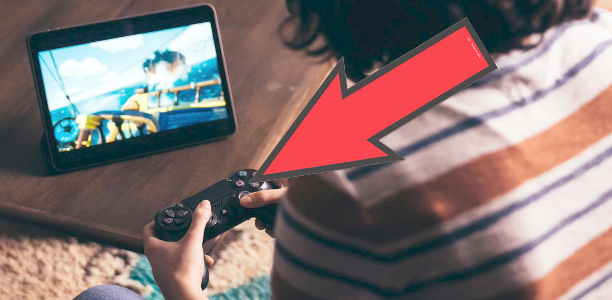 Microsoft reklamuje Xboksa padem do PlayStation 4