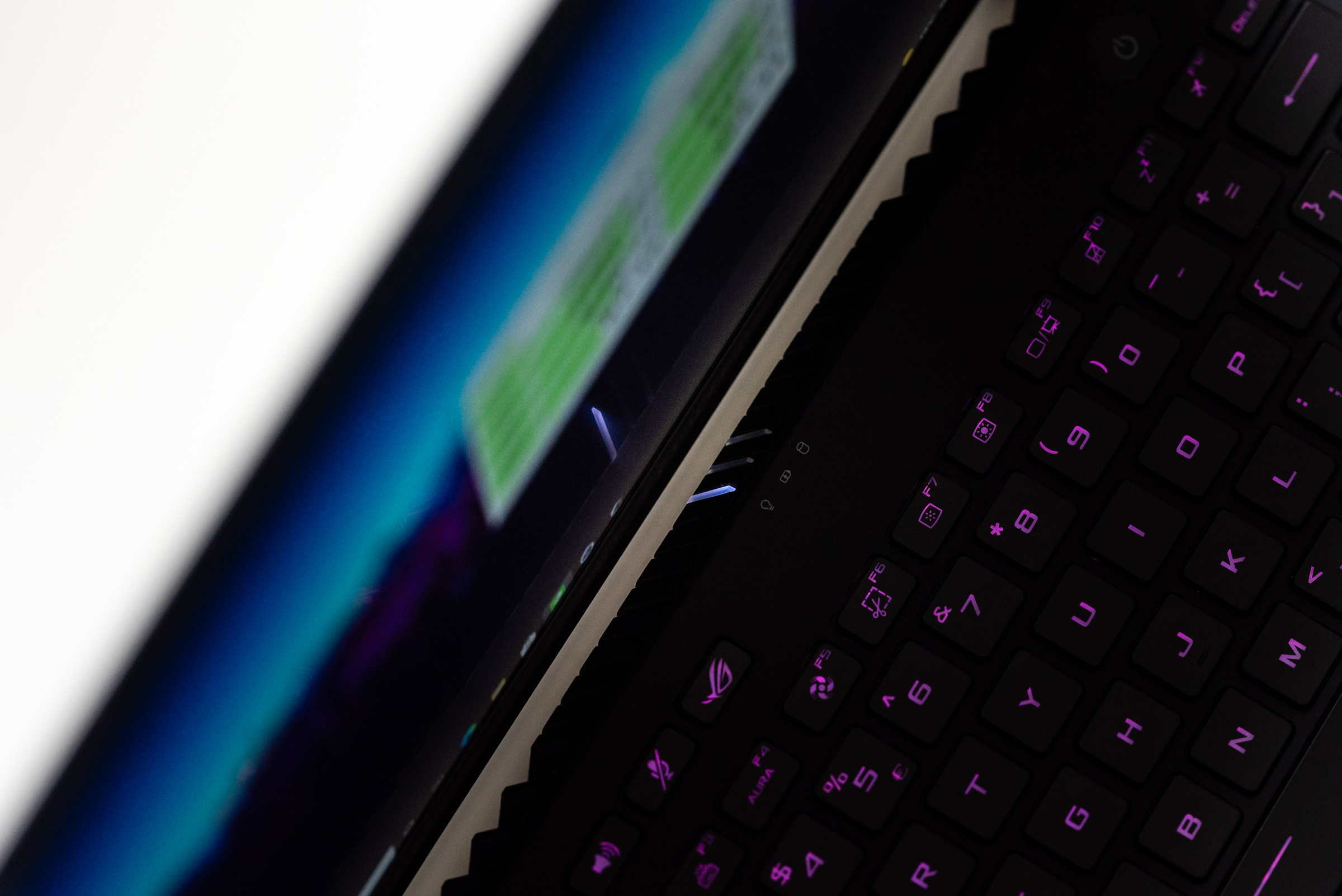 Asus ROG Zephyrus M16 class="wp-image-1815661"