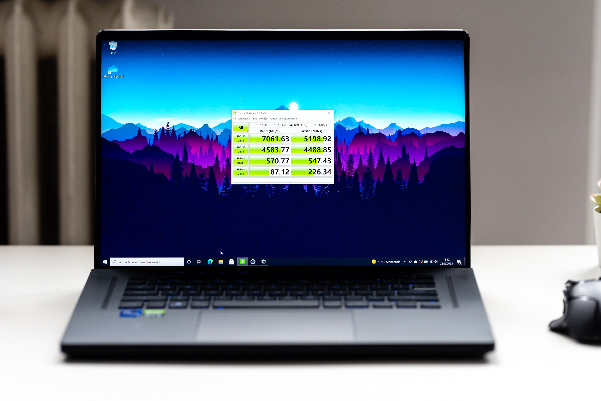 Asus ROG Zephyrus M16 - prędkość SSD class="wp-image-1815652"