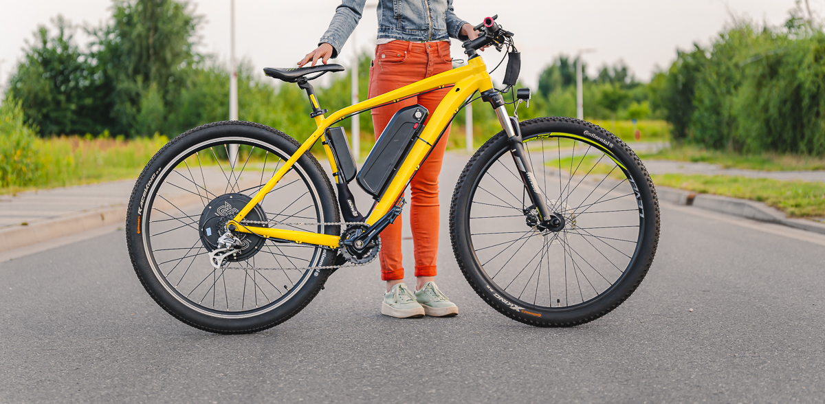Każdy rower może być elektryczny – tak, twój aktualny też. Sprawdziłem zestaw do konwersji E-Biker RAPID 2000 W