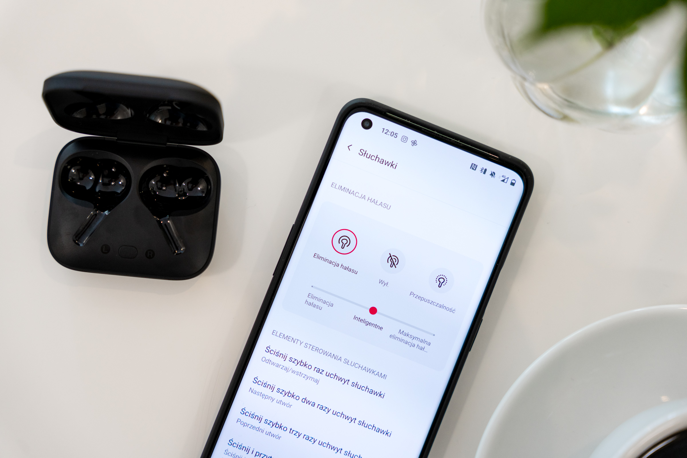 OnePlus Buds Pro class="wp-image-1831615"