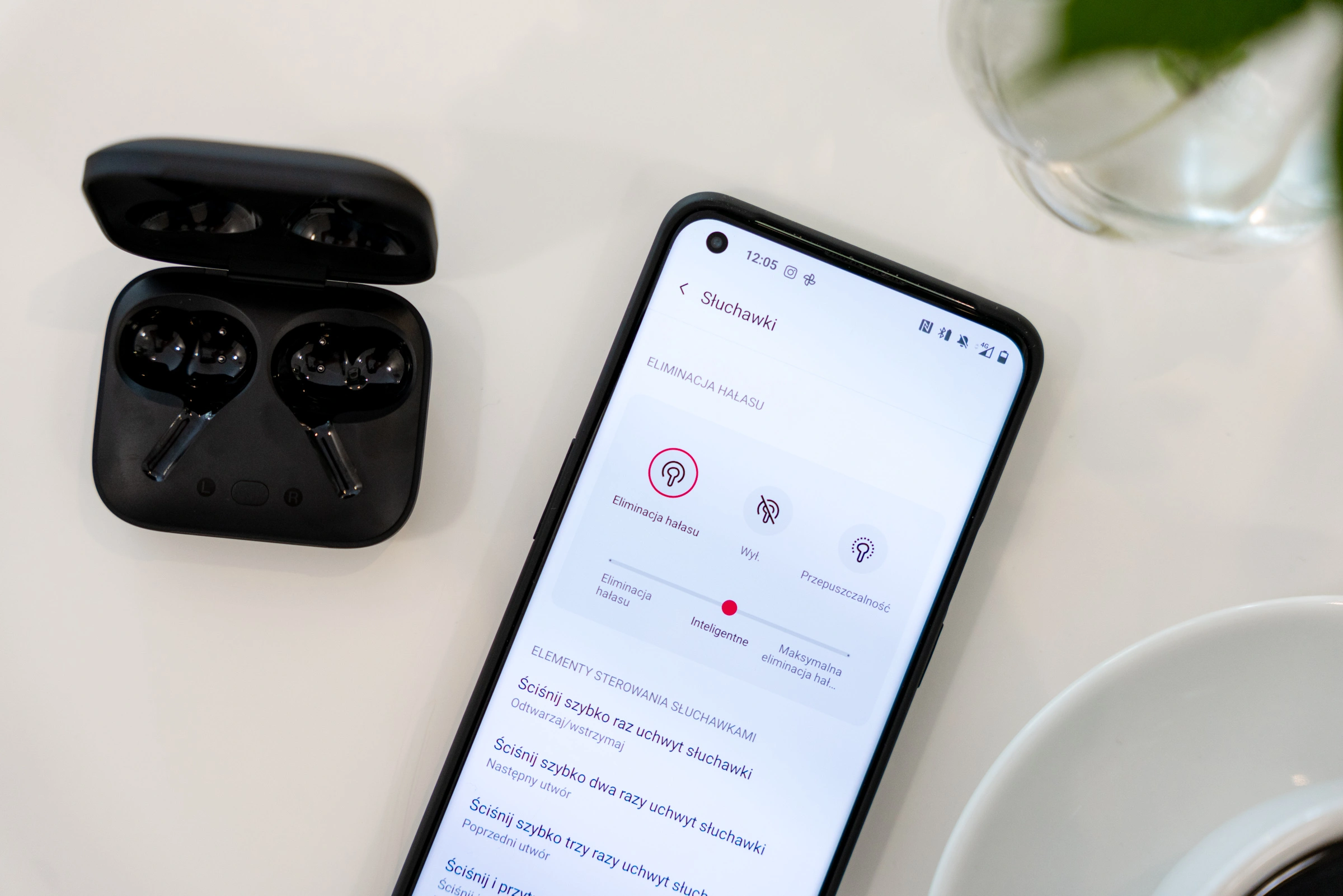 OnePlus Buds Pro class="wp-image-1831615"