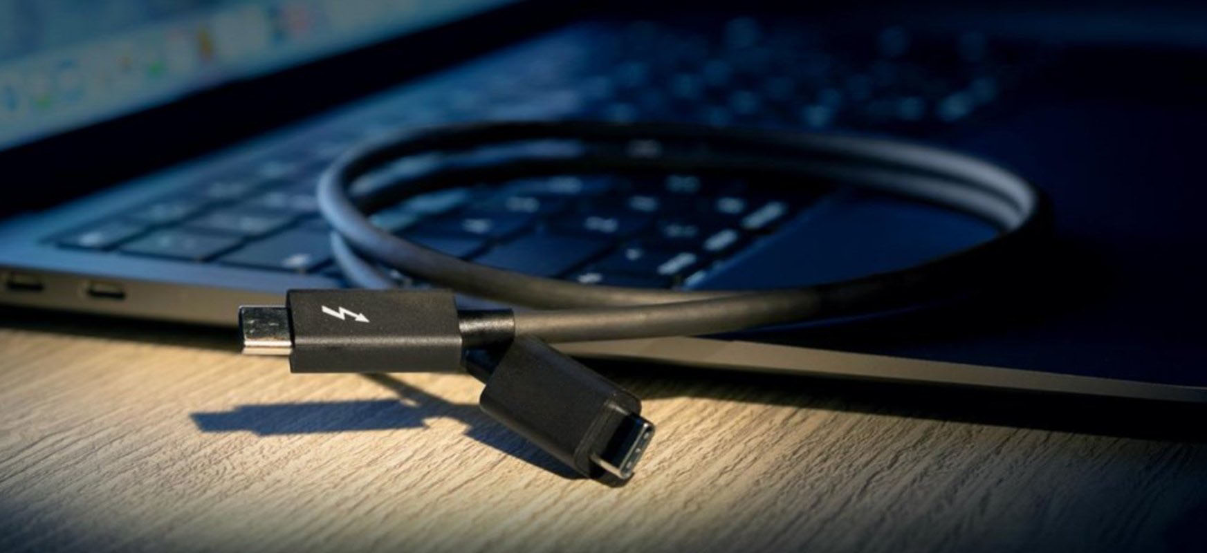 thunderbolt 5 transfer co nowego