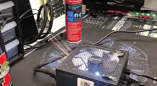 zasilacz gigabyte wymiana