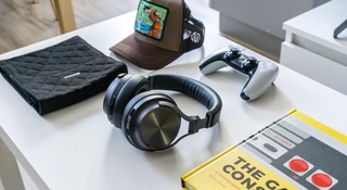 Recenzja Corsair Virtuoso RGB Wireless XT - cena zwala z nóg