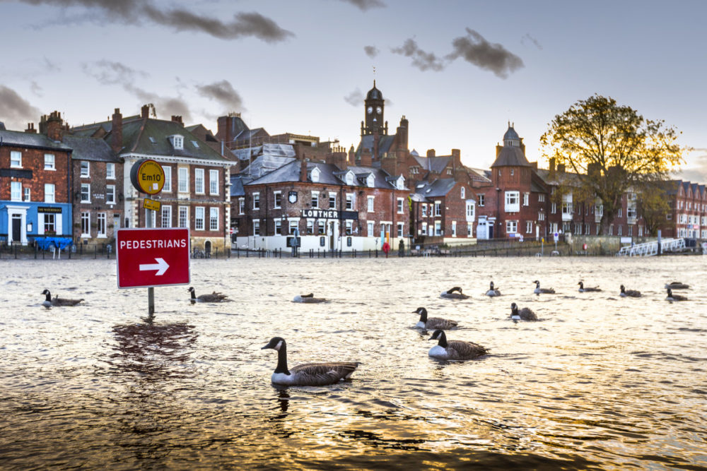 Fot. Andrew McCaren, "York Flooding" class="wp-image-1842376"