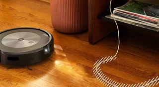 iRobot Roomba j7 potrafi przewidzieć kiedy nabrudzisz w mieszkaniu