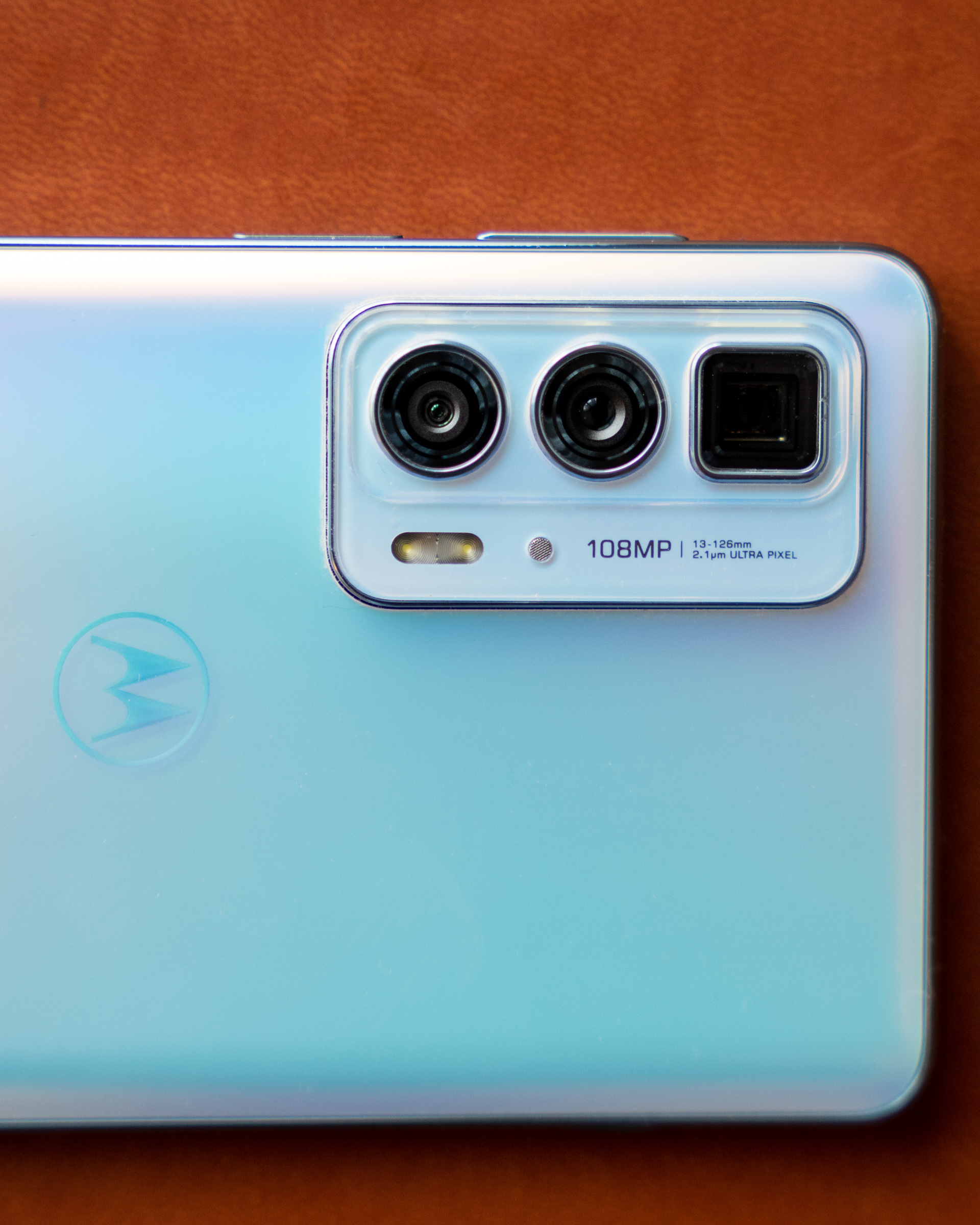Motorola Edge 20 Pro class="wp-image-1870995"