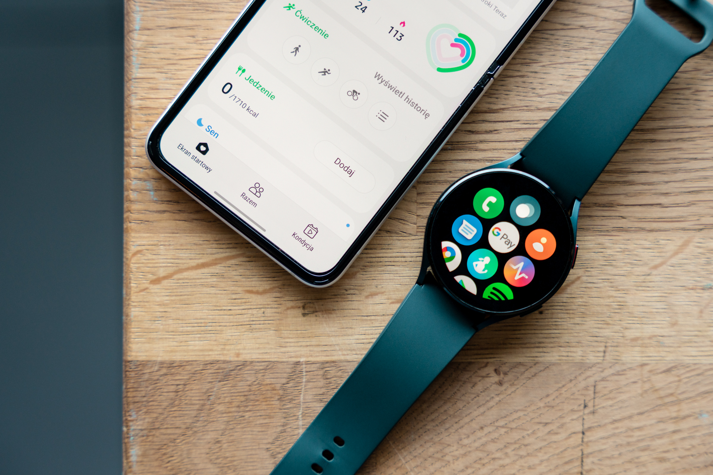 Samsung Galaxy Watch 4 class="wp-image-1843816"