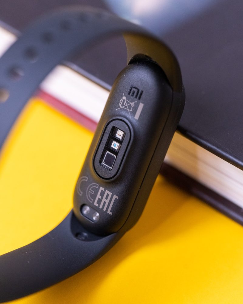 xiaomi mi smart band 6 nfc w polsce platnosci zblizeniowe opaska fitness 2 class="wp-image-1859926"