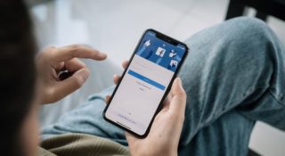 Jak zmienić imię i nazwisko na Facebooku?