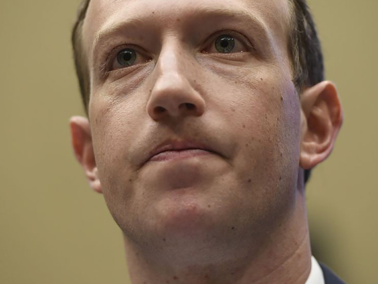 Facebook kończy z newsami
