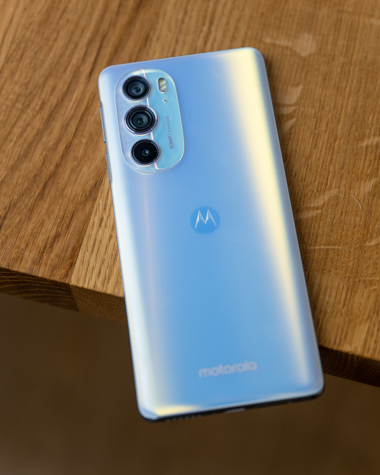 Motorola Edge 30 Pro class="wp-image-2063987"