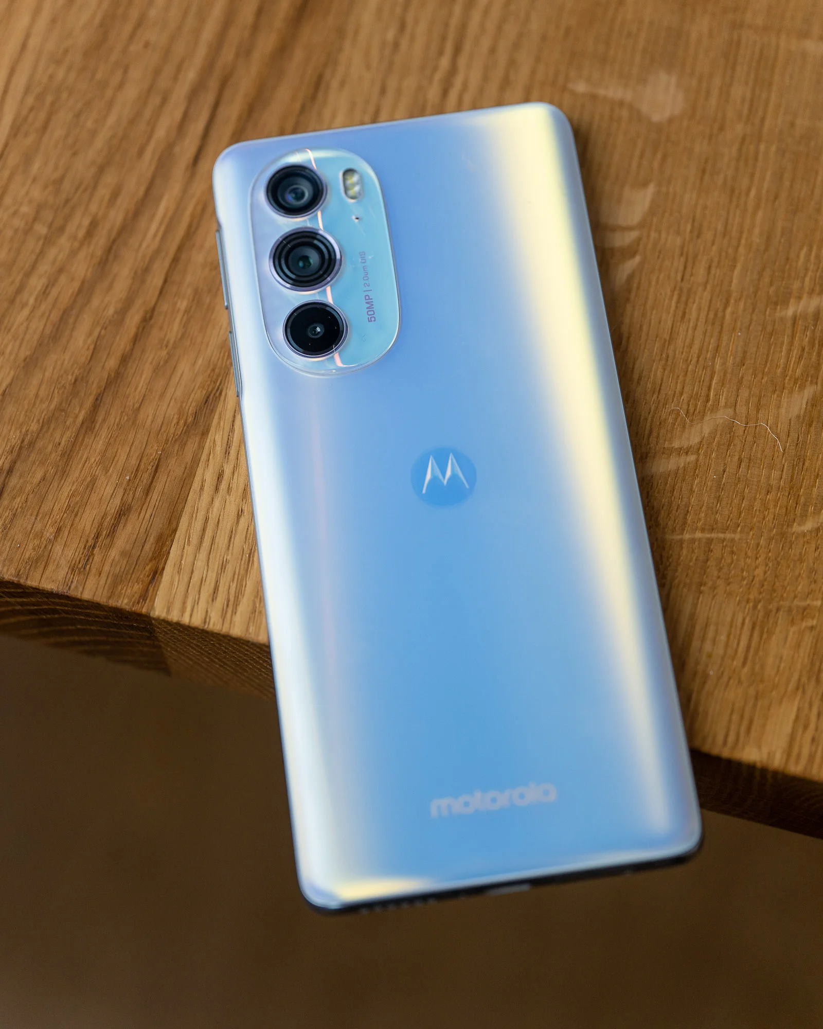 Motorola Edge 30 Pro class="wp-image-2063987"
