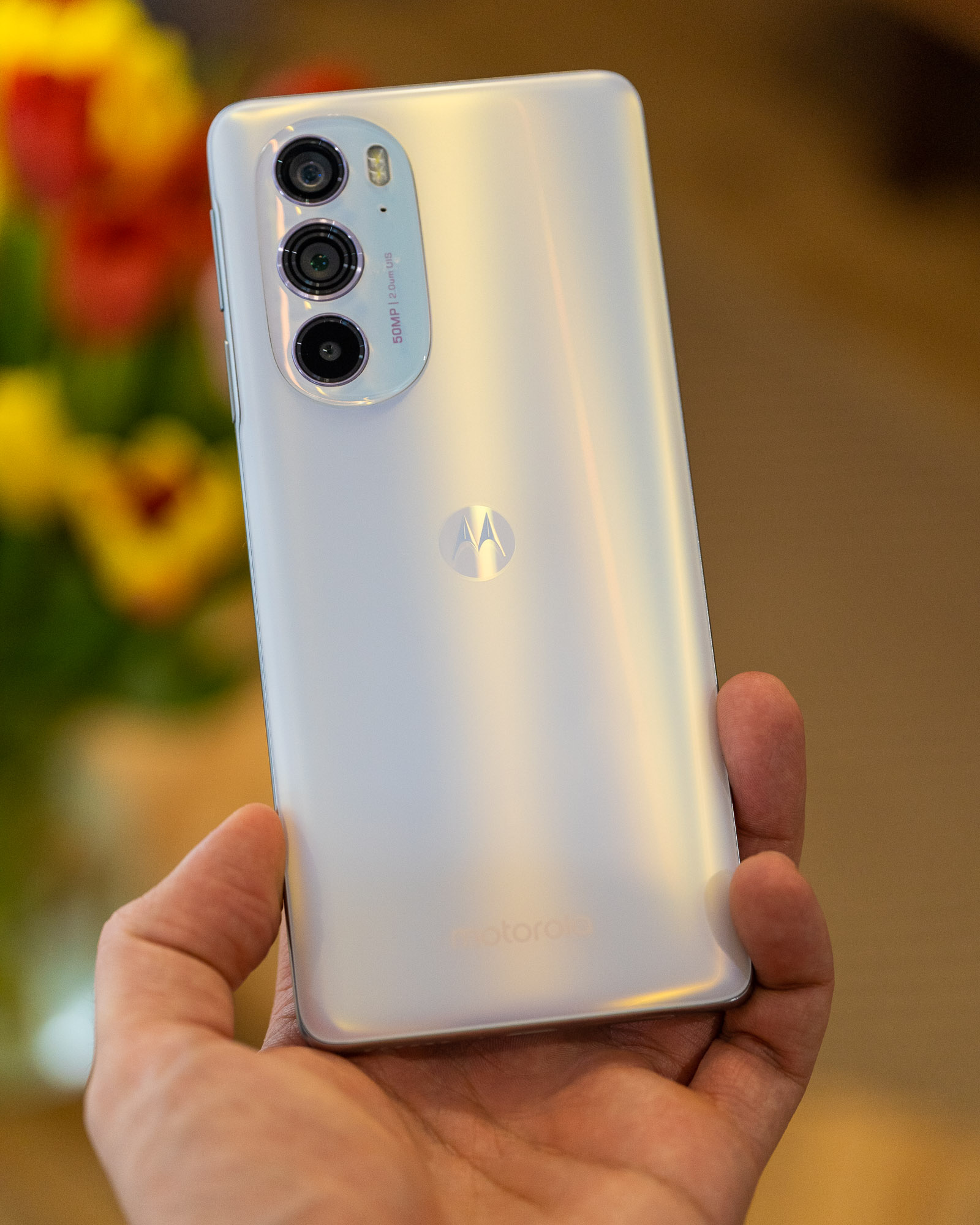 Motorola Edge 30 Pro class="wp-image-2064008"