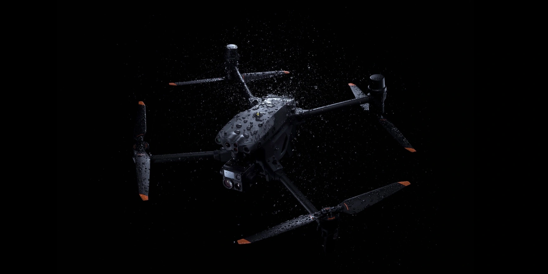 Latają przy pożarach i potrafią znajdować ludzi pod gruzami. Oto Nowe drony DJI