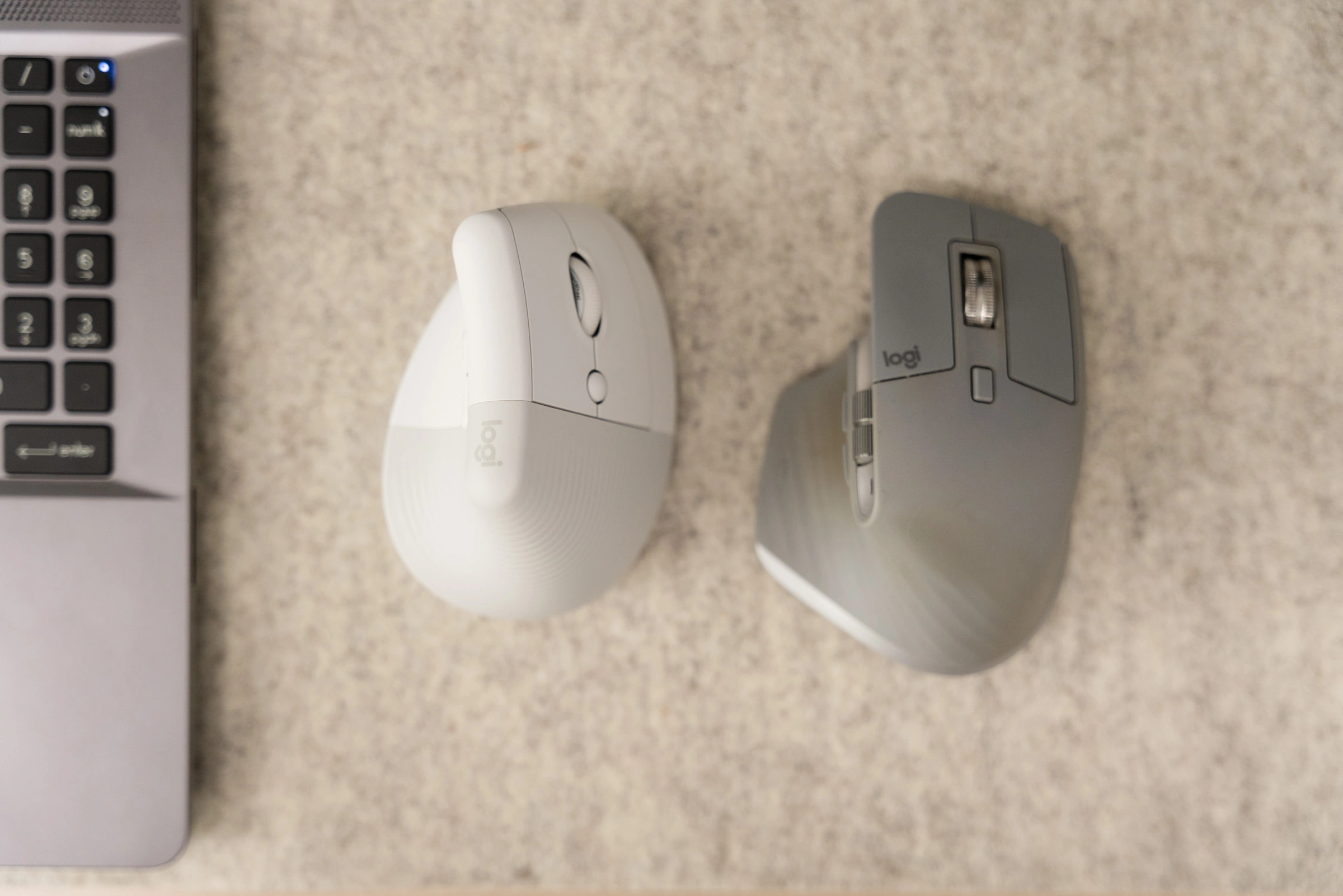 Logitech Lift