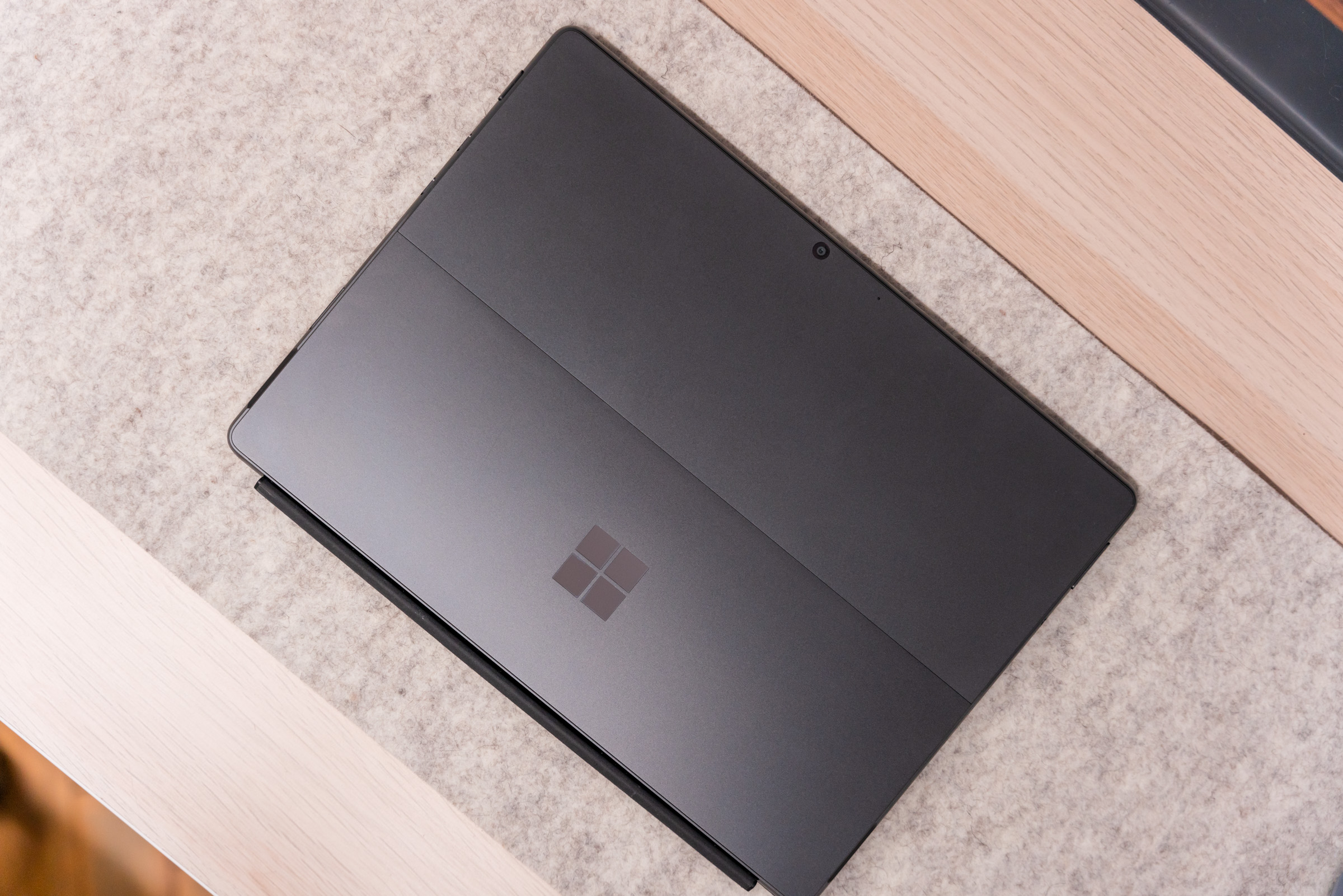 Surface Pro 8 class="wp-image-2124669"