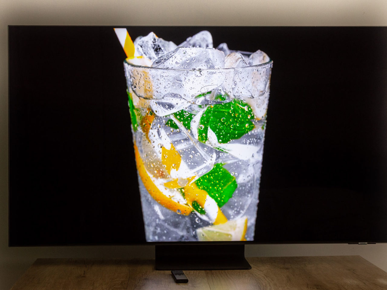 Samsung Neo QLED QN90B - recenzja i opinie. Znów na topie